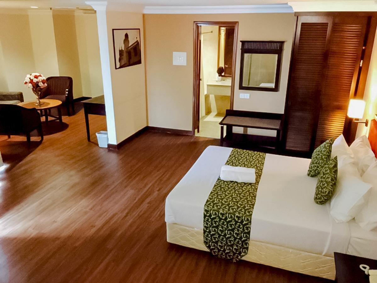 Hotel Legacy Port Dickson Luaran gambar